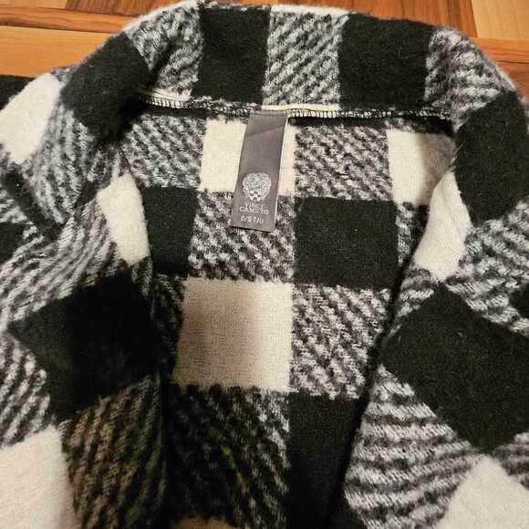 Vince Camuto Shawl with belt - Black and White Checkered - Picture 3 of 5